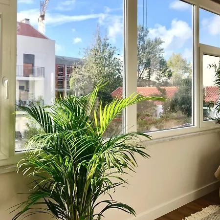 Modern Center Lejlighed *